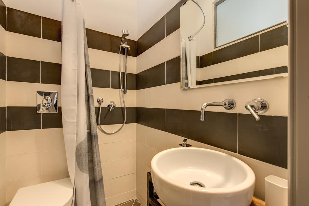 Cinque Terre The Harbour Apt - Two Bathrooms ลาสเปเซีย ห้อง รูปภาพ